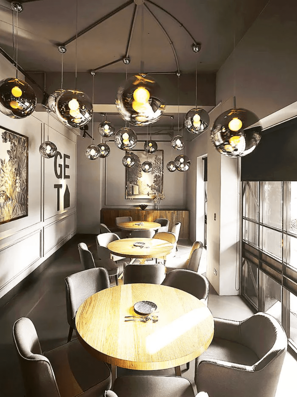 Professional restaurant cleaning